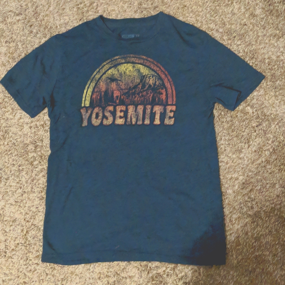 ❤️Yosemite tee